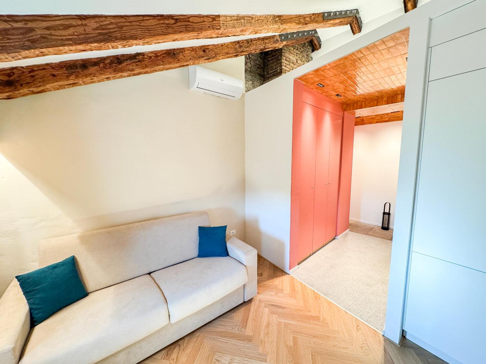 Trieste Boulevard Apartments Esterno foto
