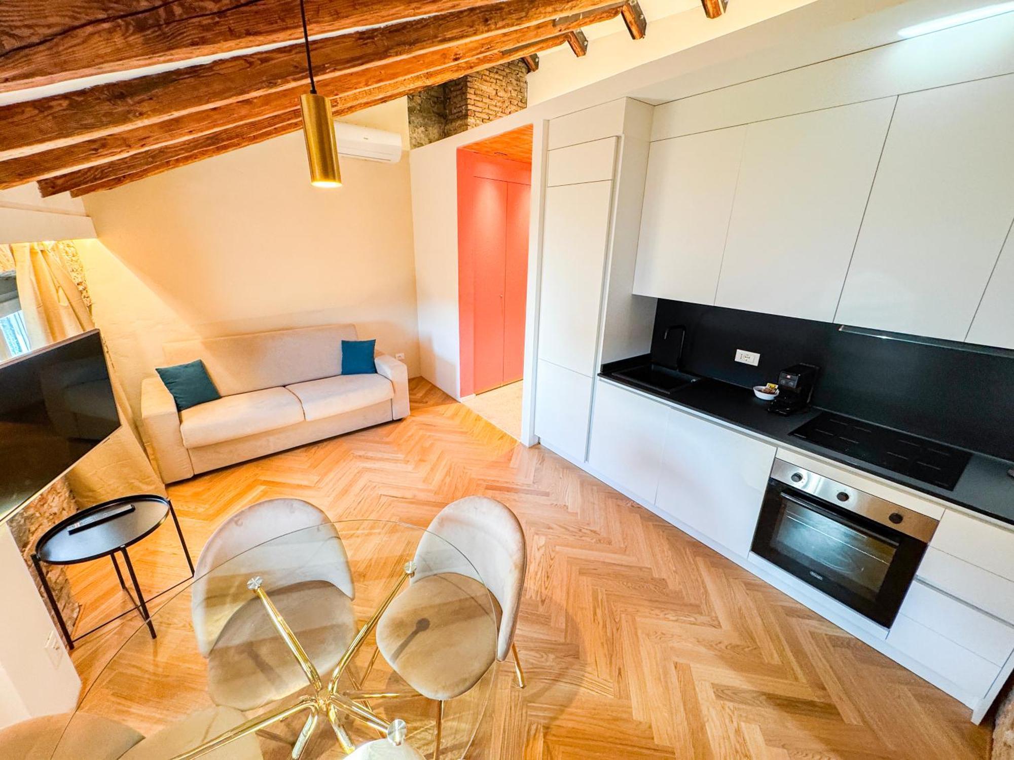 Trieste Boulevard Apartments Esterno foto
